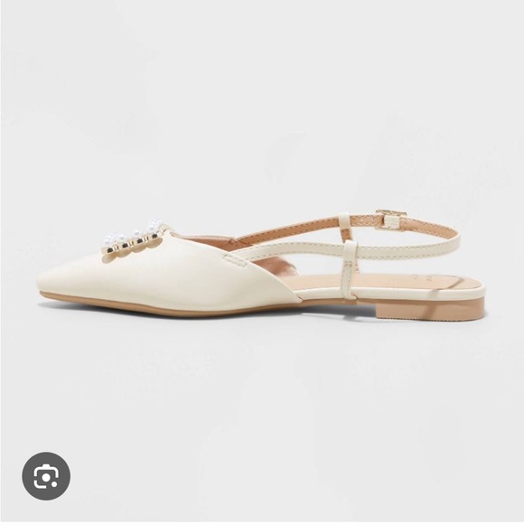 Pearly slingbacks worn once! - Picture 2 of 3